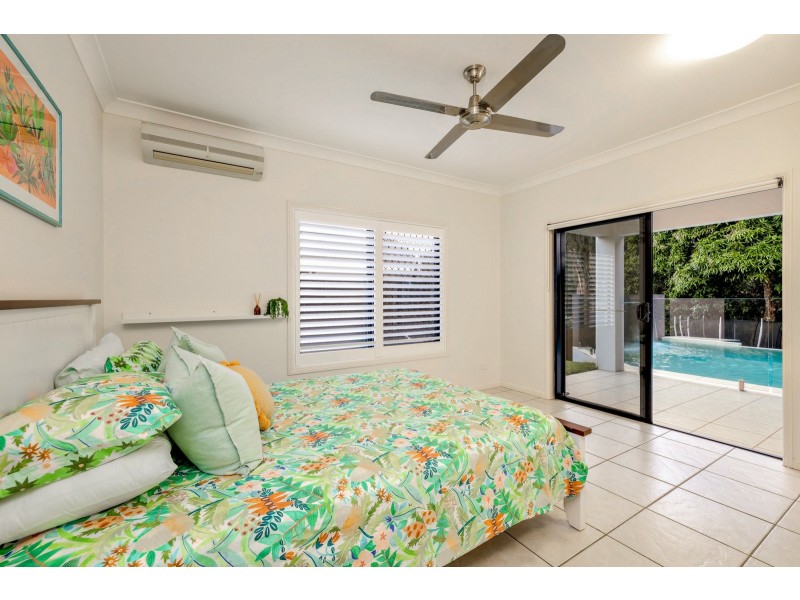 31 Gloucester Street, Whitfield QLD 4870