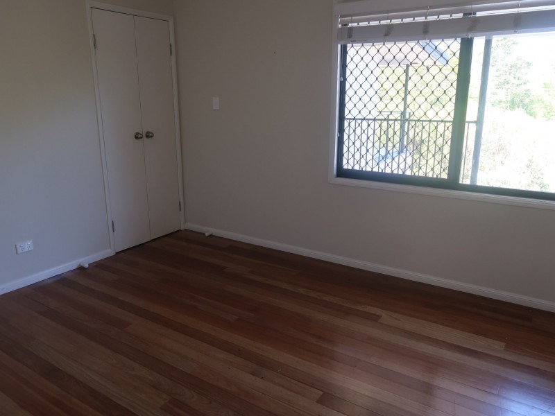 120 Hillview Crescent, Whitfield QLD 4870