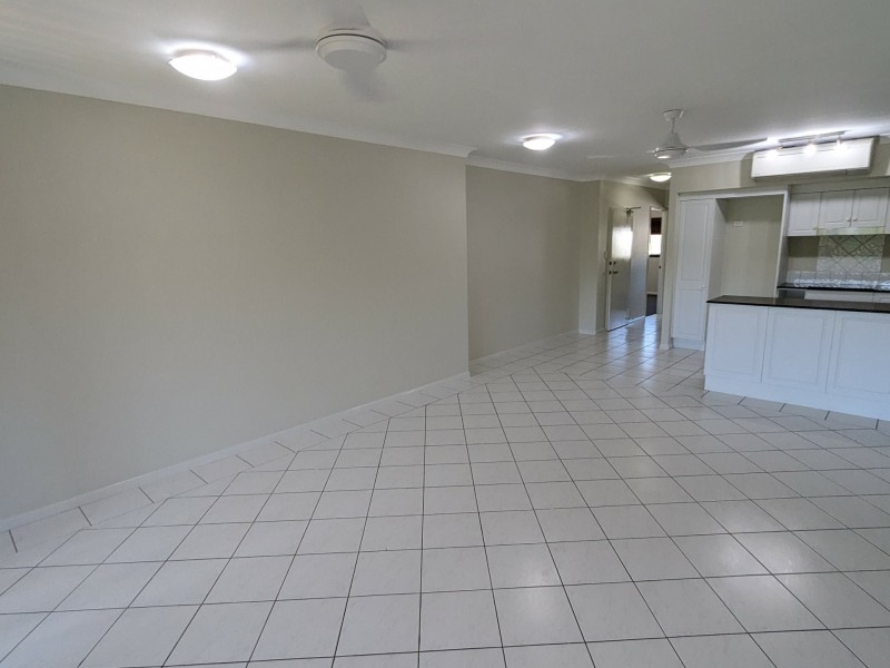 27/293 Esplanade, Cairns North QLD 4870