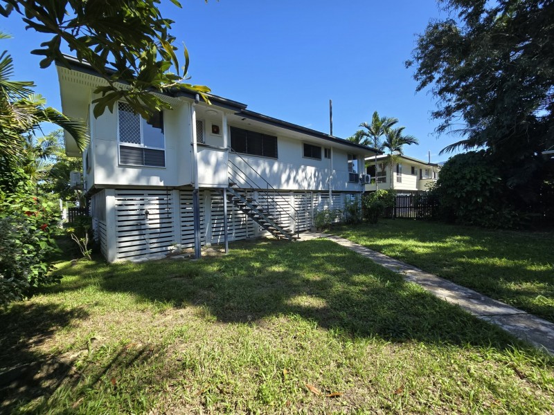 52 Richardson Street, Edge Hill QLD 4870