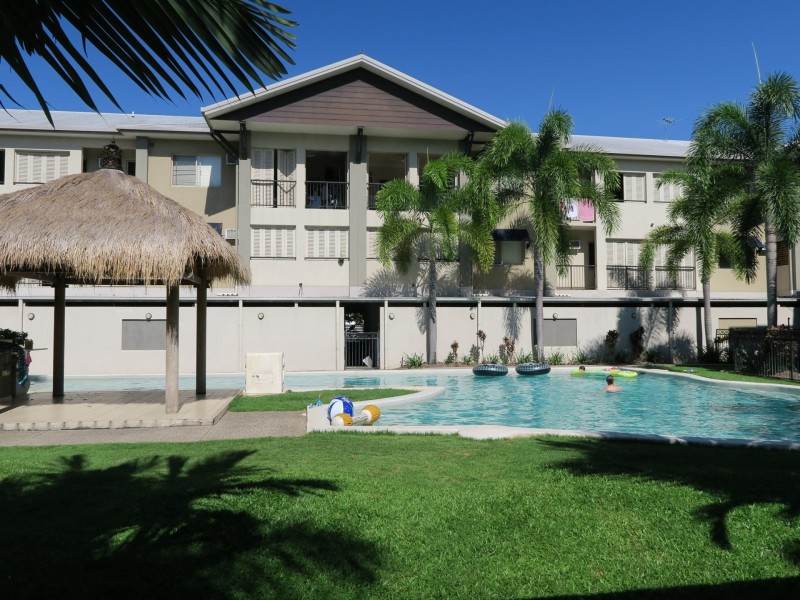 316/2-8 Centenary Close, Manoora QLD 4870