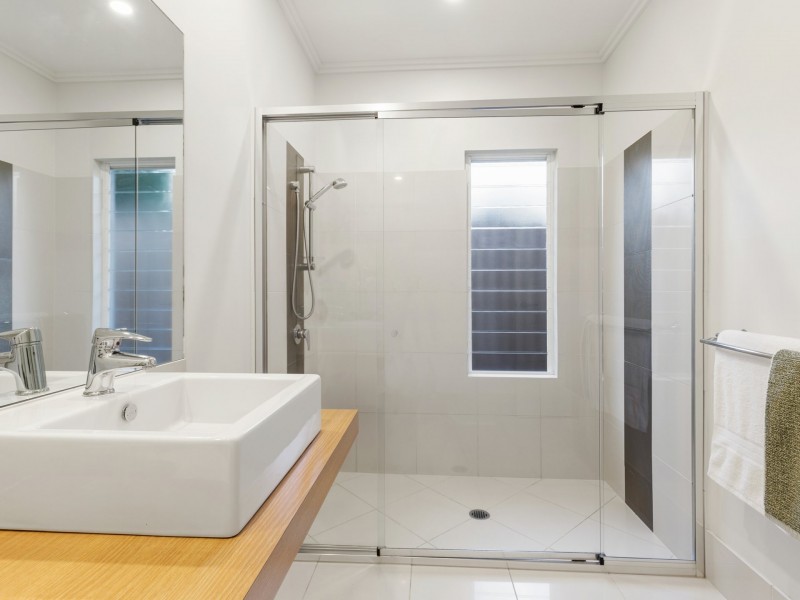 1 Ashwood Circuit, Smithfield QLD 4878