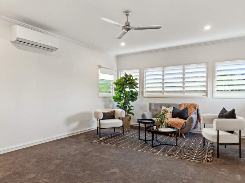 1 Ashwood Circuit, Smithfield QLD 4878