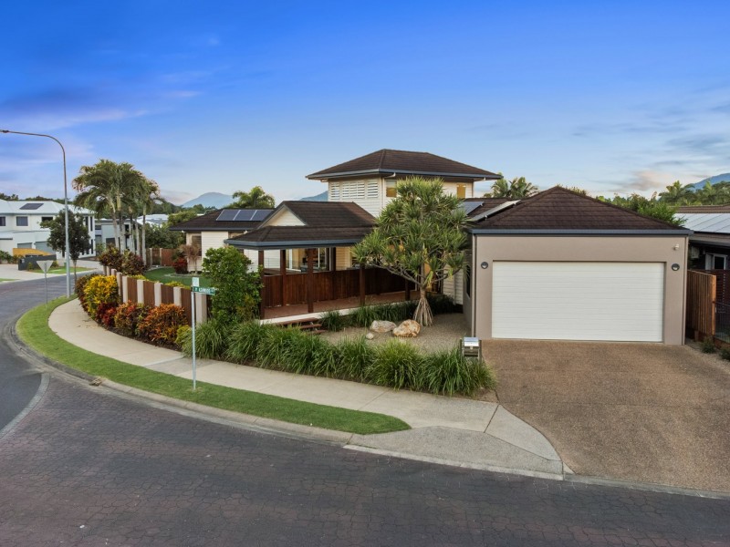 1 Ashwood Circuit, Smithfield QLD 4878