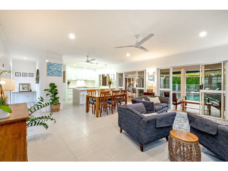 51 Nolan Street, Whitfield QLD 4870