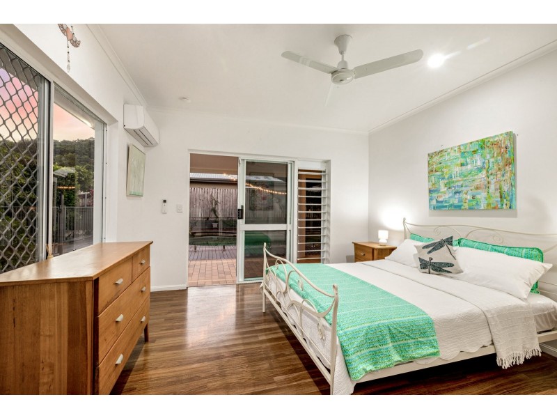 51 Nolan Street, Whitfield QLD 4870