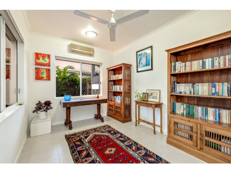 51 Nolan Street, Whitfield QLD 4870