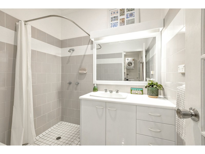 51 Nolan Street, Whitfield QLD 4870