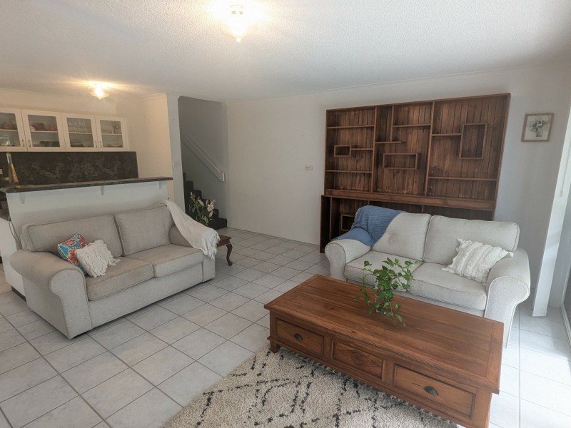 6/6 Deauville Close, Yorkeys Knob QLD 4878