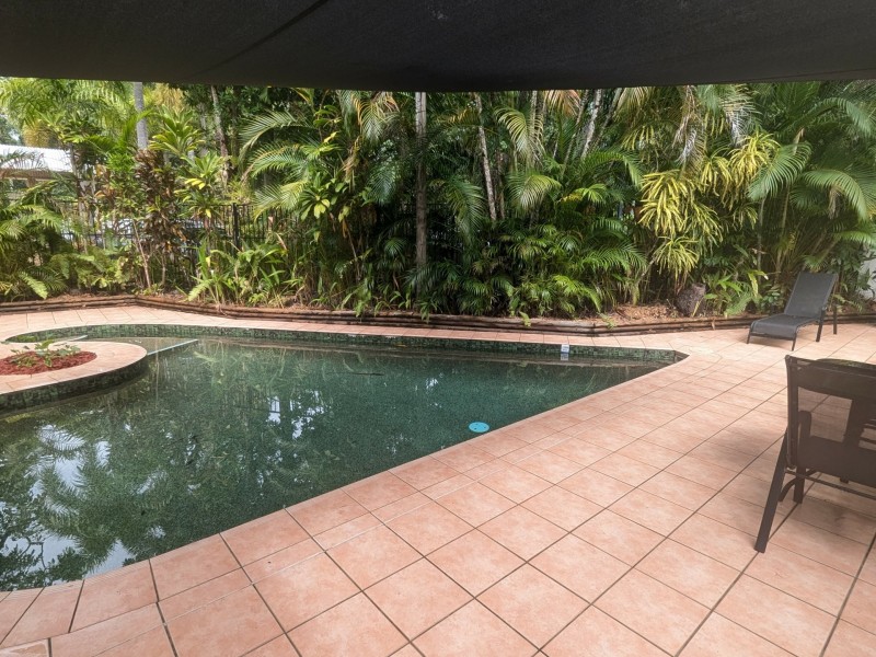 6/6 Deauville Close, Yorkeys Knob QLD 4878