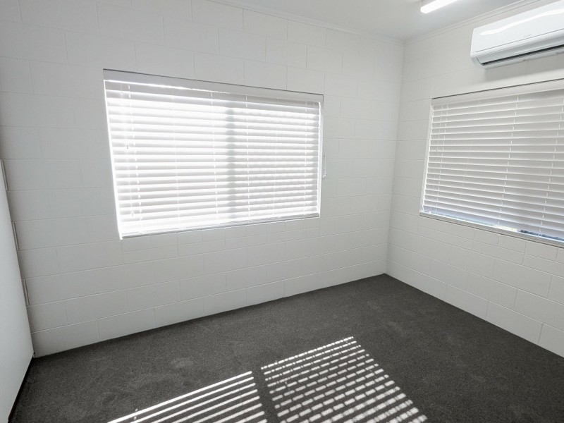 1/10 Stirling Street, Whitfield QLD 4870