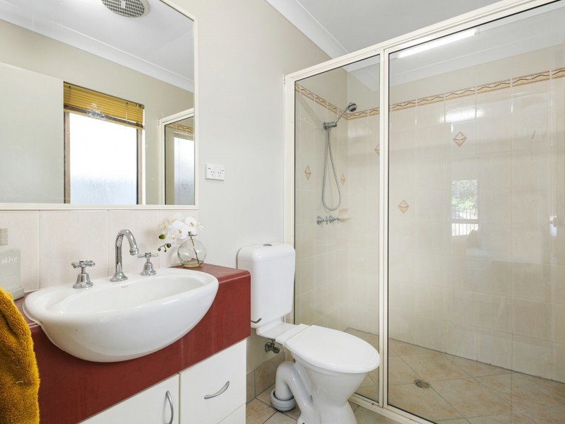 6 Taringa Street, Brinsmead QLD 4870