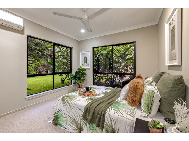 1A Byrnes Close, Whitfield QLD 4870