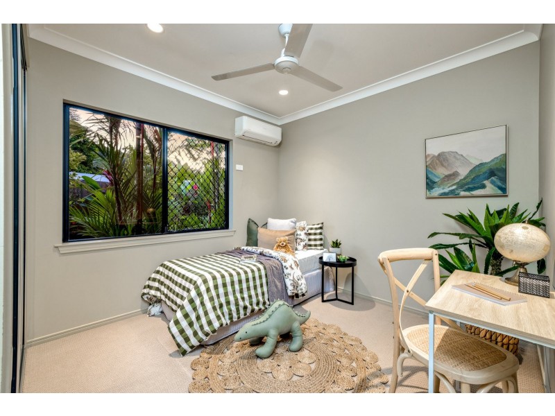 1A Byrnes Close, Whitfield QLD 4870