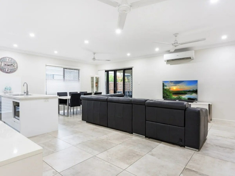 47 Hillary Drive, Smithfield QLD 4878