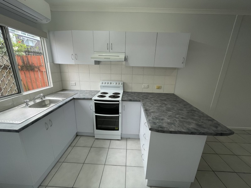 1/9 Balaclava Road, Earlville QLD 4870