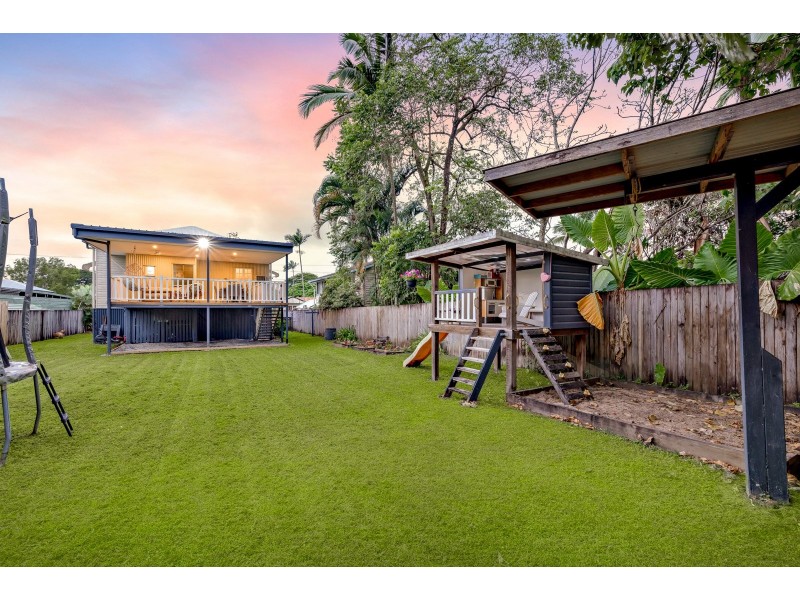 7 Thomson Street, Earlville QLD 4870