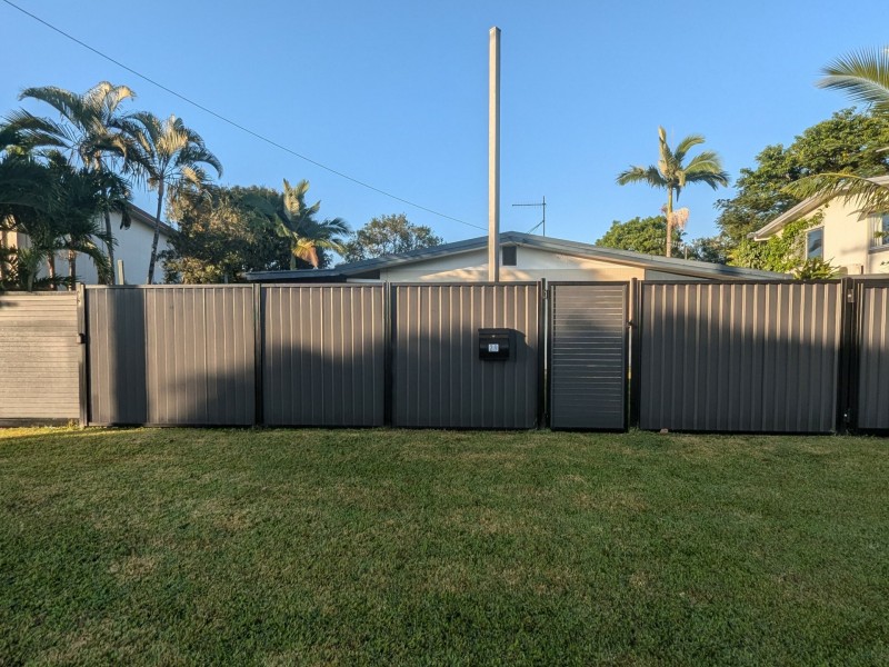 29 Amrbrust Street, Manoora QLD 4870