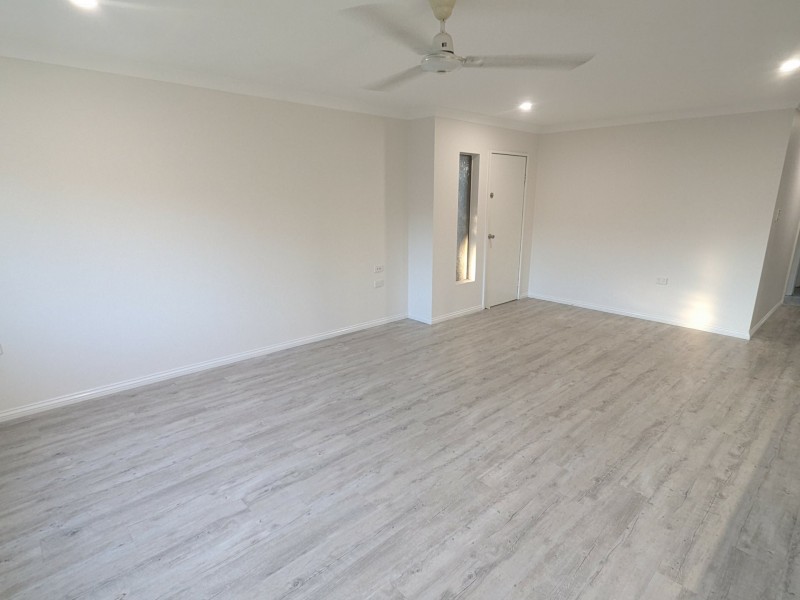 29 Amrbrust Street, Manoora QLD 4870