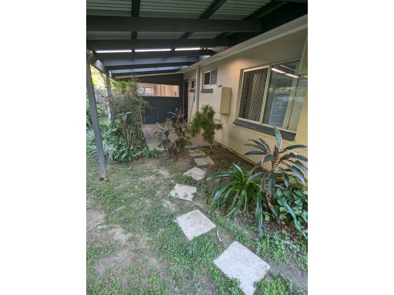 29 Amrbrust Street, Manoora QLD 4870