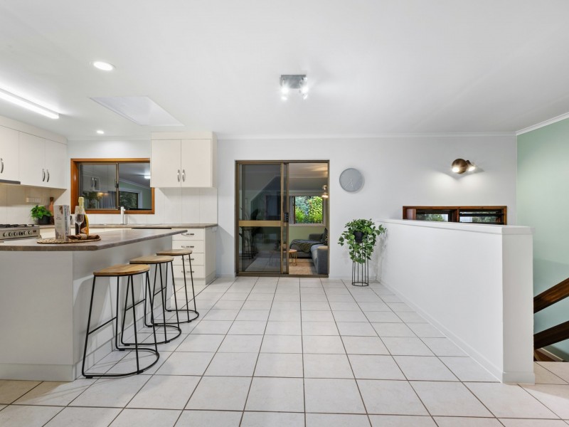 3 Slate Close, Brinsmead QLD 4870
