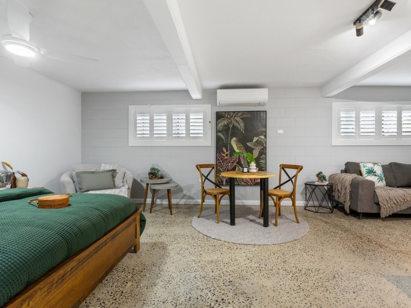 3 Slate Close, Brinsmead QLD 4870