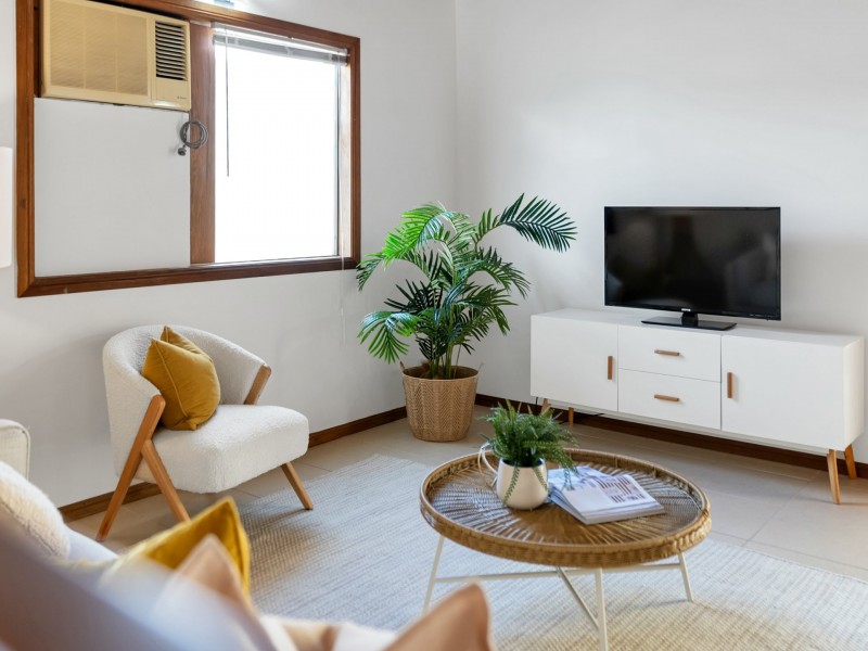 42 Valmadre Street, Caravonica QLD 4878