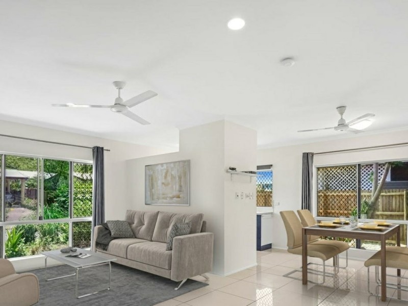 30 Dodd Court, Mooroobool QLD 4870