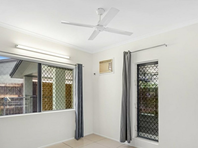 30 Dodd Court, Mooroobool QLD 4870