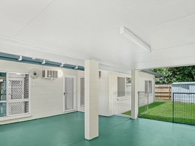 30 Dodd Court, Mooroobool QLD 4870