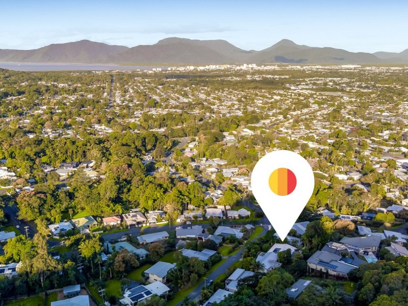 144 Hillview Crescent, Whitfield QLD 4870