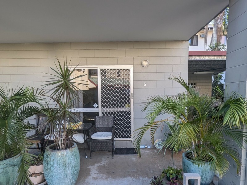 5/222 Grafton Street, Cairns North QLD 4870