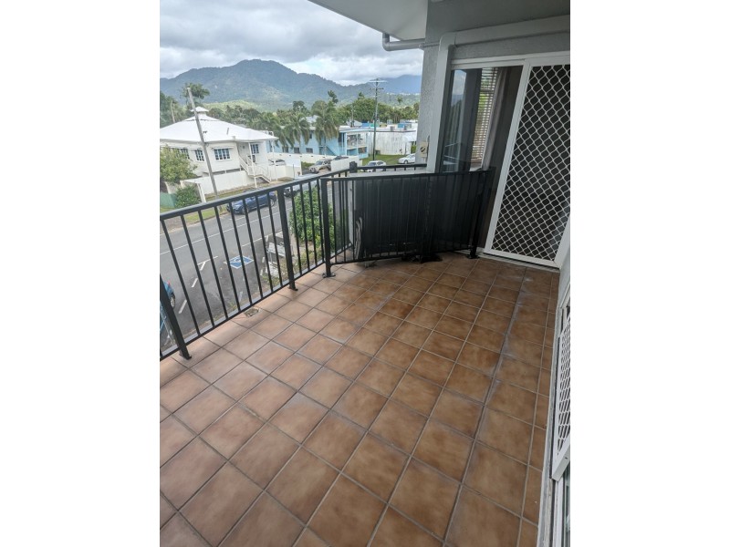 12/133 Collins Avenue, Edge Hill QLD 4870