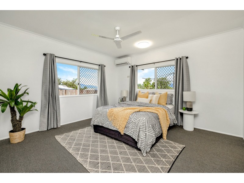 5 Whyandra Close, Mount Sheridan QLD 4868