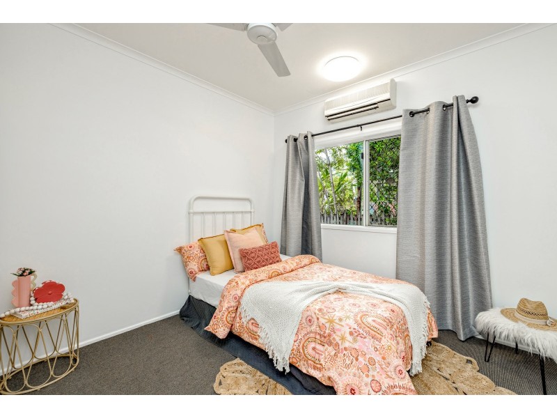 5 Whyandra Close, Mount Sheridan QLD 4868