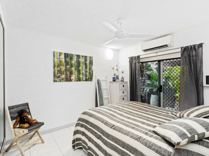 1/281 Lake Street, Cairns North QLD 4870