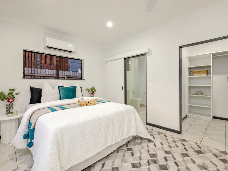 10 Curlewis Close, Brinsmead QLD 4870