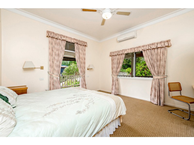 4 The Esplanade, Yungaburra QLD 4884