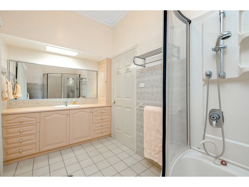 4 The Esplanade, Yungaburra QLD 4884