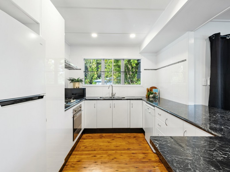 114 Wilkinson Street, Manunda QLD 4870