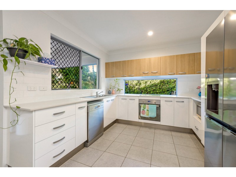9A Boden Street, Edge Hill QLD 4870