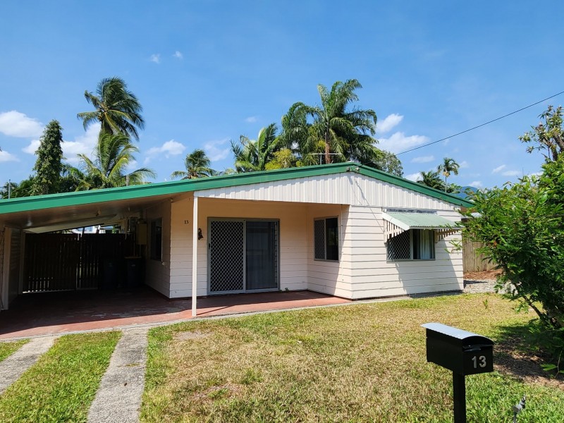 13 Oxley Street, Edge Hill QLD 4870