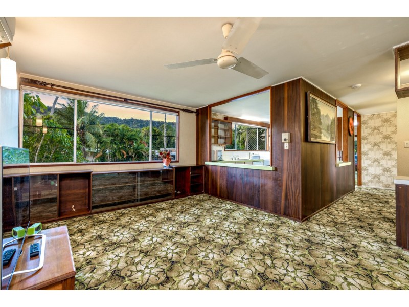 178 Greenslopes Street, Edge Hill QLD 4870