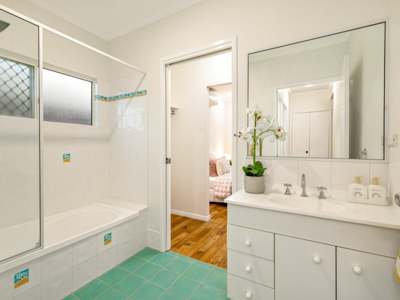 20 Avondale Street, Mount Sheridan QLD 4868