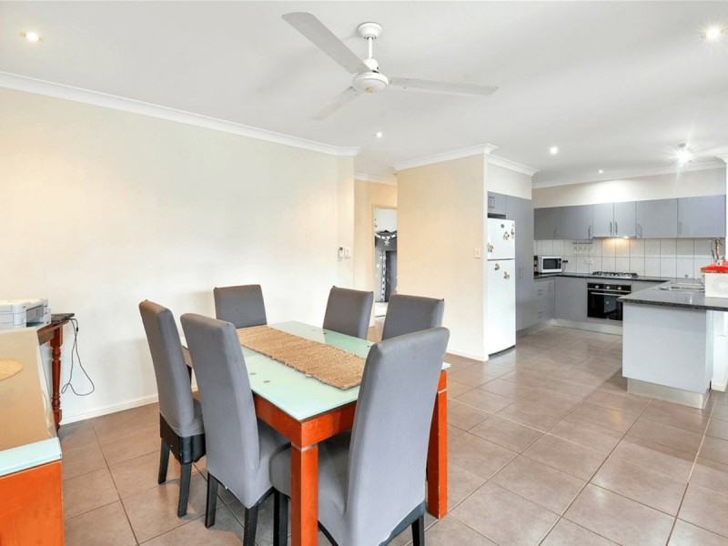 44 Norfolk Circuit, Redlynch QLD 4870