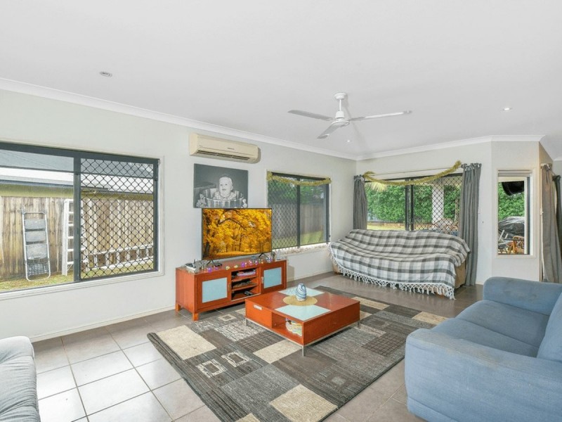 44 Norfolk Circuit, Redlynch QLD 4870