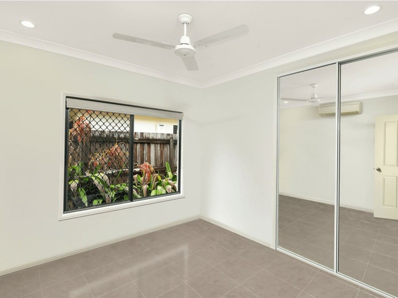 44 Norfolk Circuit, Redlynch QLD 4870