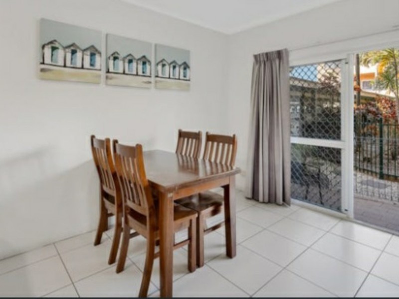 217/191 McLeod Street, Cairns North QLD 4870