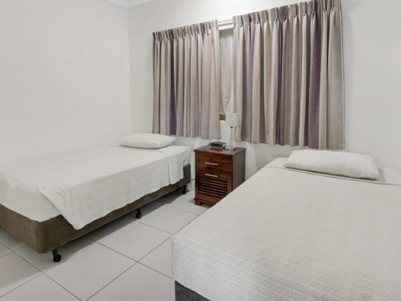 217/191 McLeod Street, Cairns North QLD 4870