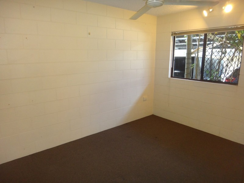 2/23 Harris Street, Parramatta Park QLD 4870